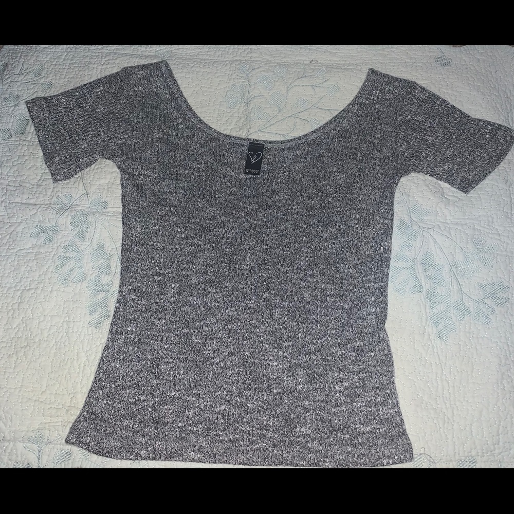 Crop top